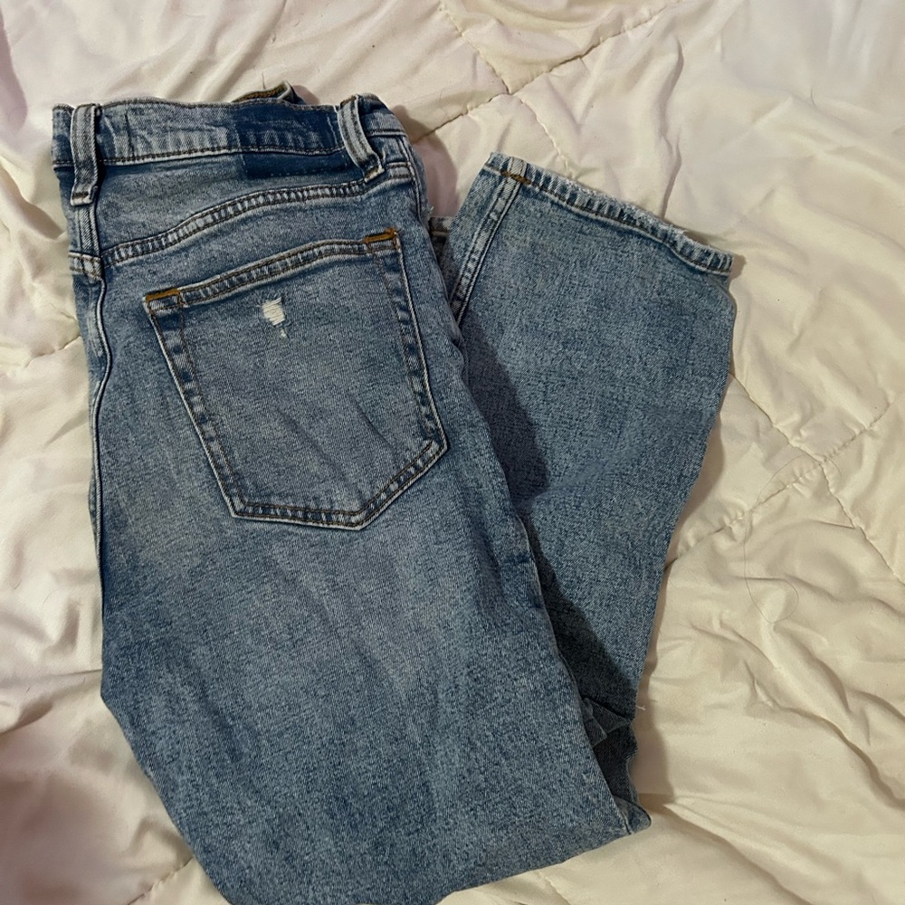 Abercrombie & Fitch Distressed High Rise Blue Jeans